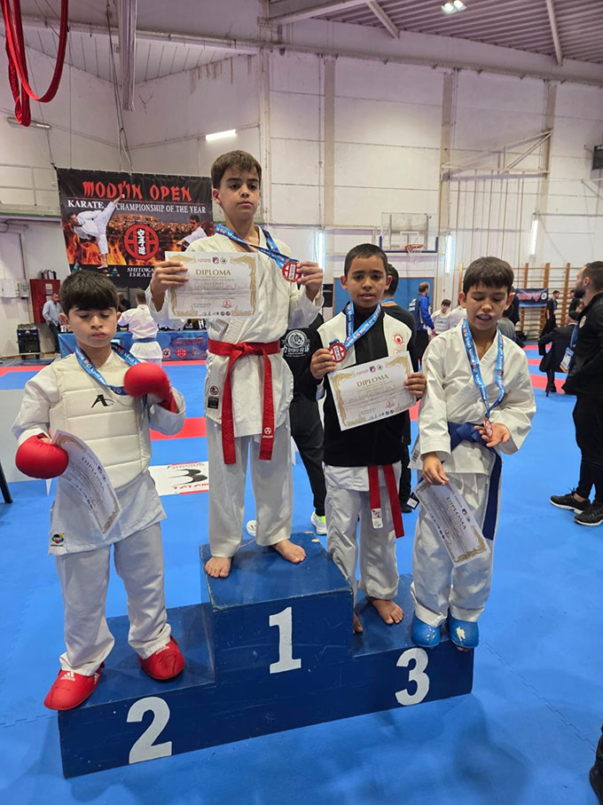 أمطار من الميداليات والإنجازات في بطولة موديعين القطرية للكراتيه